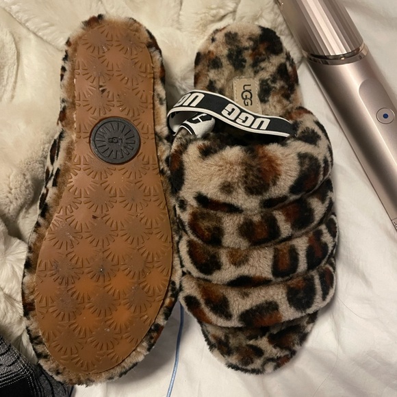 Ugg slippers - Picture 4 of 4